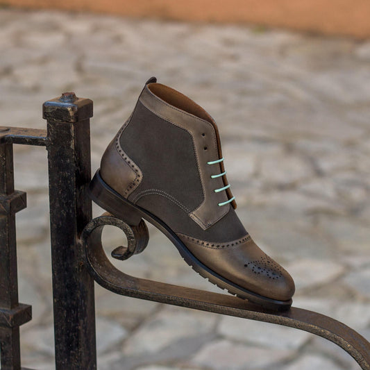 Women's Lace Up Brogue Boot _Model # 3061